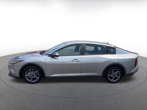 Used 2025 Kia K4 FWD image 9