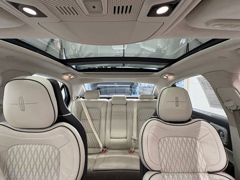 Used 2020 Lincoln Continental Black Label image 30