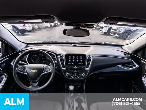 Used 2024 Chevrolet Malibu LT FWD image 10