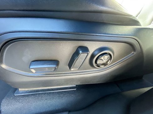 Used 2024 Jeep Grand Cherokee Limited image 27