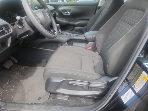 Used 2024 Honda HR-V LX image 20