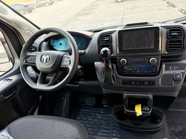 Used 2025 RAM ProMaster 3500 FWD image 8