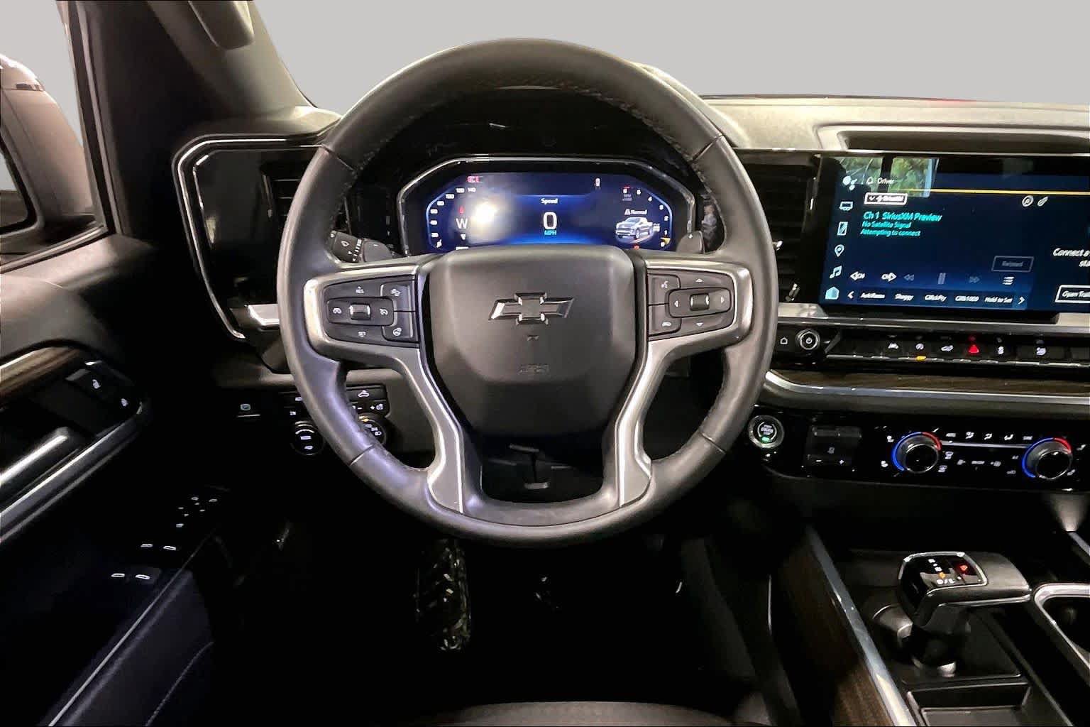 Used 2024 Chevrolet Silverado 1500 RST w/ Convenience Package II AWD/4WD image 6