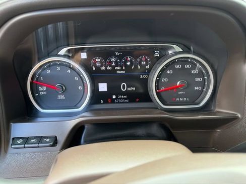 Used 2019 Chevrolet Silverado 1500 LTZ w/ Technology Package AWD/4WD image 16