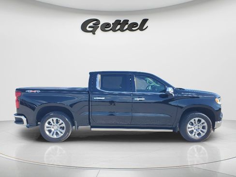 Used 2025 Chevrolet Silverado 1500 LTZ w/ LTZ Premium Package AWD/4WD image 4