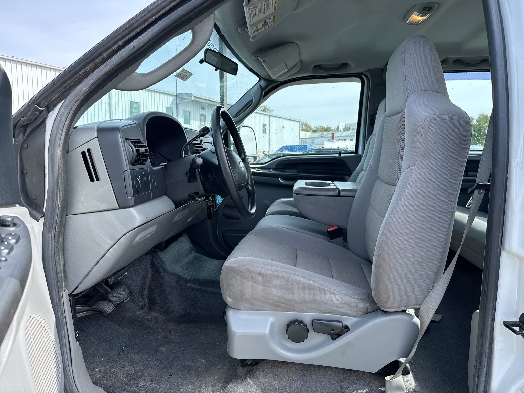 Used 2007 Ford F350 4x4 Crew Cab DRW Super Duty image 5