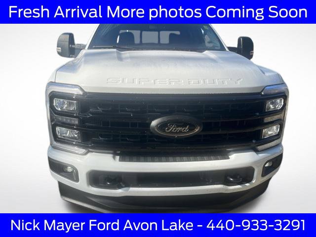 Used 2024 Ford F250 XLT w/ Black Appearance Package AWD/4WD image 12
