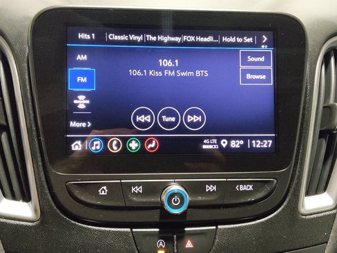 Used 2022 Chevrolet Malibu LT FWD image 25