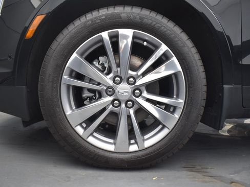 New 2026 Cadillac XT5 Premium Luxury w/ Driver Assist Package AWD/4WD image 8