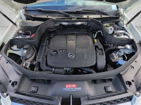 Used 2015 Mercedes-Benz GLK 350 2WD image 22