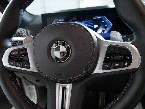 Used 2025 BMW X5 M60i AWD/4WD image 25