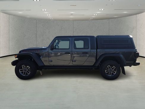 Used 2021 Jeep Gladiator Mojave image 6