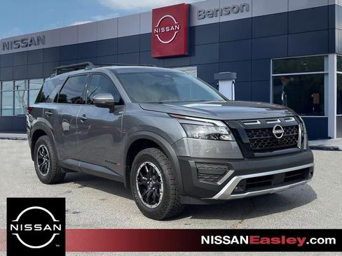 Certified 2025 Nissan Pathfinder Rock Creek AWD/4WD image 1
