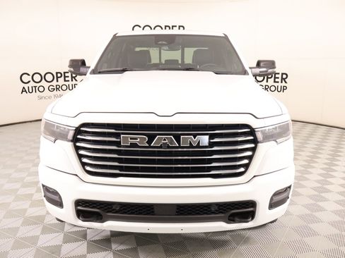 Used 2025 RAM 1500 Laramie image 10