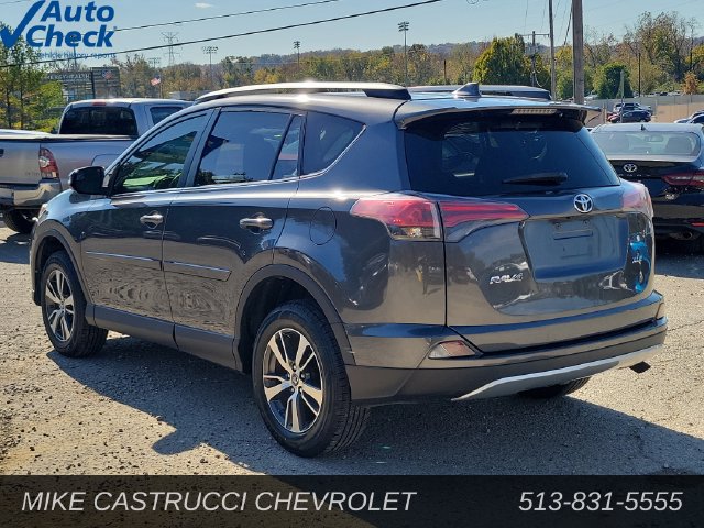 Used 2017 Toyota RAV4 XLE w/ Carpet Mat Package FWD image 3