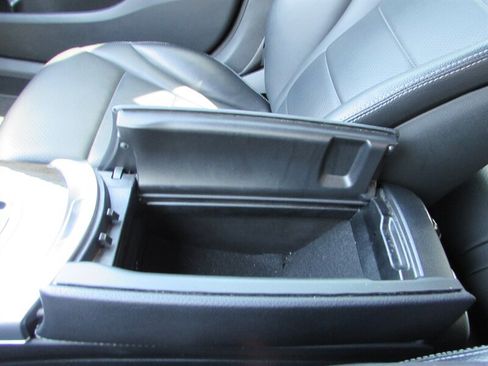 Used 2018 Mercedes-Benz C 300 Sedan image 25