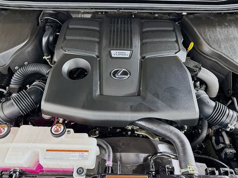 Certified 2026 Lexus GX 550 AWD/4WD image 32