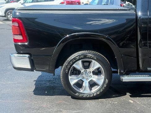 Used 2020 RAM 1500 Laramie AWD/4WD image 8