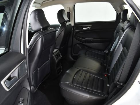 Used 2024 Ford Edge SEL w/ Convenience Package AWD/4WD image 16