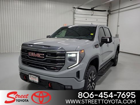 Used 2024 GMC Sierra 1500 AT4 w/ Technology Package AWD/4WD image 1