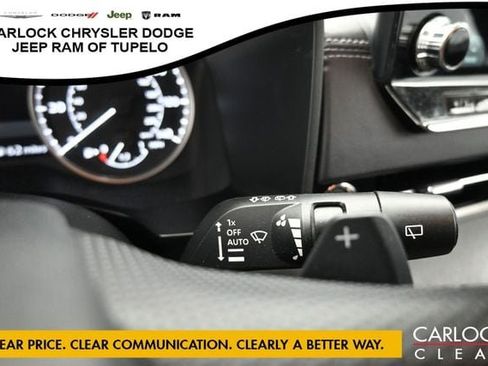 Used 2024 Mitsubishi Outlander SE Black Edition FWD image 18