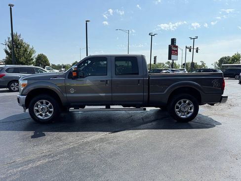 Used 2011 Ford F250 Lariat w/ Lariat Interior Pkg AWD/4WD image 4