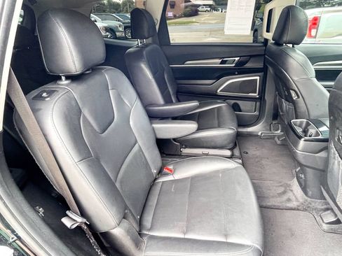 Used 2020 Kia Telluride S AWD/4WD image 13