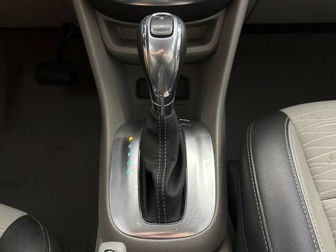 Used 2016 Buick Encore FWD image 18