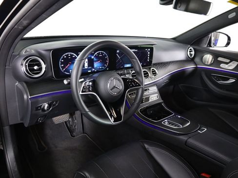 Used 2022 Mercedes-Benz E 450 4MATIC Sedan image 32