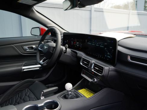 Used 2025 Ford Mustang GT Premium w/ GT Performance Package image 71