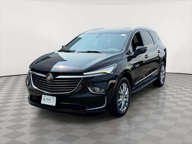 Used 2024 Buick Enclave Premium w/ Experience Buick Package AWD/4WD image 3