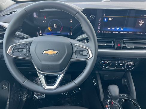 New 2026 Chevrolet TrailBlazer LT w/ Convenience Package image 11