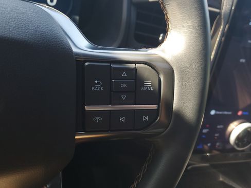 Used 2024 Ford Expedition Max Platinum image 27