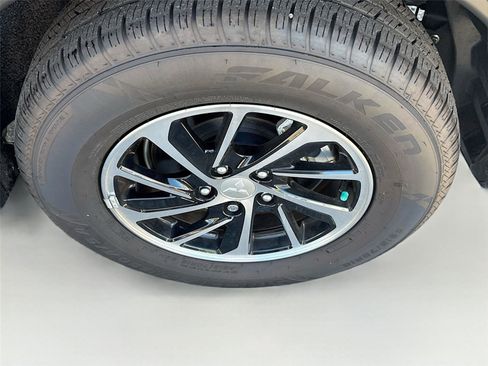 New 2025 Mitsubishi Eclipse Cross ES image 29