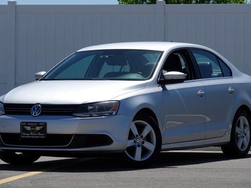 Used 2014 Volkswagen Jetta TDI FWD image 3