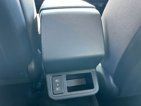 Used 2025 Kia K4 LXS image 22