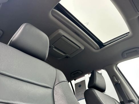 Certified 2020 Honda Pilot Touring image 22