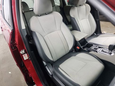 Used 2019 Subaru Forester Premium image 36