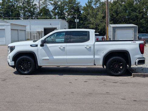 Used 2024 GMC Sierra 1500 Elevation AWD/4WD image 5