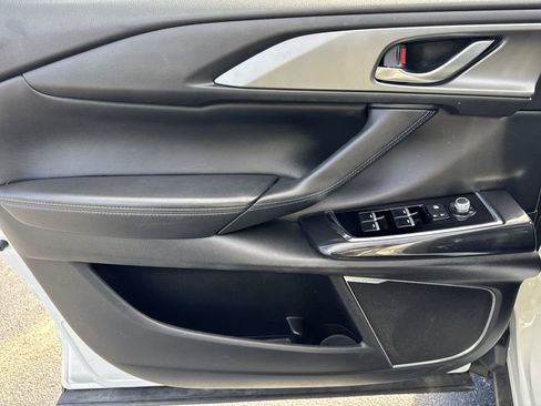 Used 2019 MAZDA CX-9 Touring w/ Touring Premium Package image 10