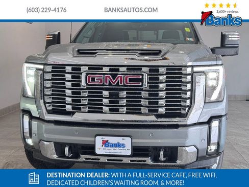 Certified 2024 GMC Sierra 2500 Denali w/ Denali Reserve Package image 3