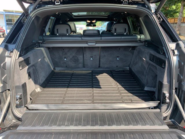 Used 2024 BMW X5 xDrive40i w/ Premium Package AWD/4WD image 5