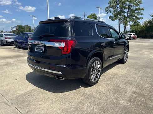 Used 2021 GMC Acadia Denali w/ Denali Technology Package FWD image 5