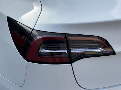 Used 2023 Tesla Model 3 Standard Range RWD image 36