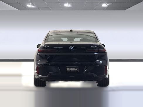 Used 2026 BMW i7 xDrive60 AWD/4WD image 9