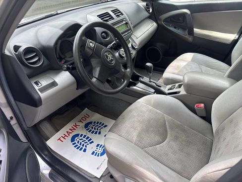 Used 2012 Toyota RAV4 4WD w/ Value Pkg image 29
