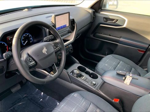 Used 2024 Ford Bronco Sport Heritage w/ Heritage Convenience Package image 15