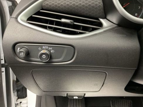 Certified 2024 Chevrolet Malibu LT image 15