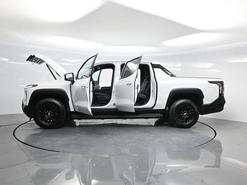 Used 2026 Chevrolet Silverado EV LT w/ Plus Package AWD/4WD image 51