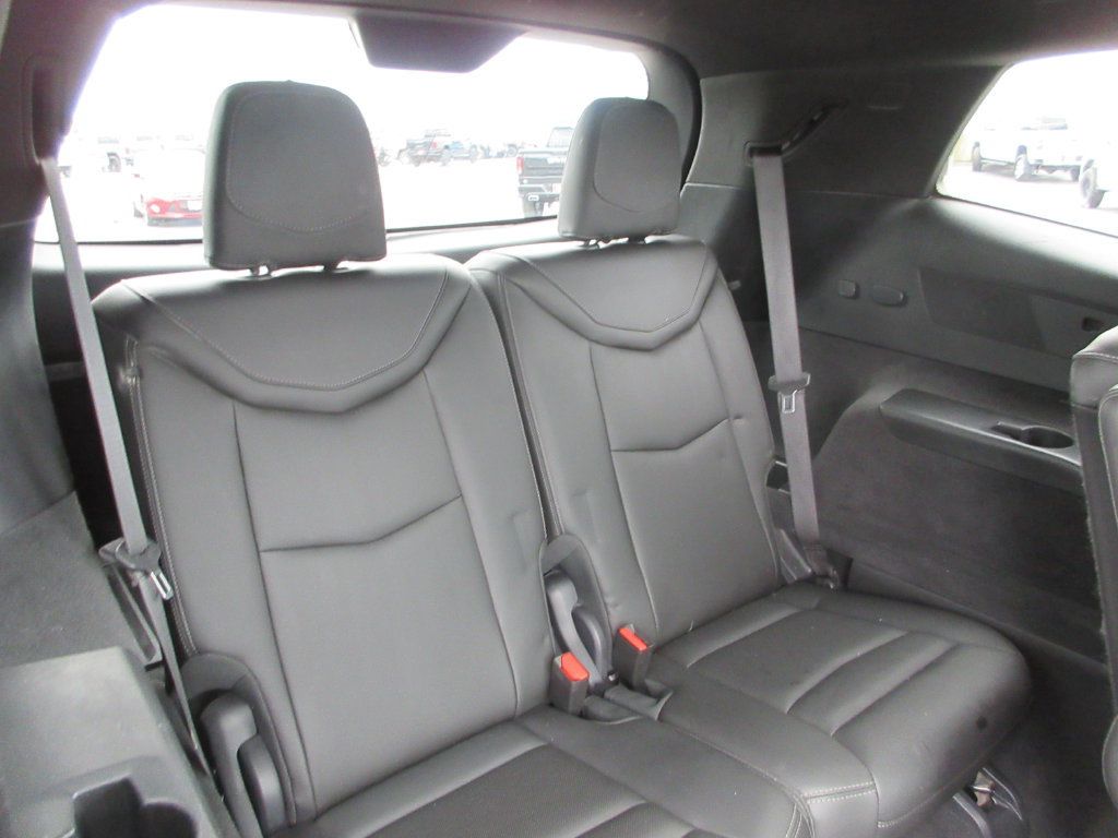 Certified 2022 Cadillac XT6 Premium Luxury w/ LPO, Floor Liner Package AWD/4WD image 25